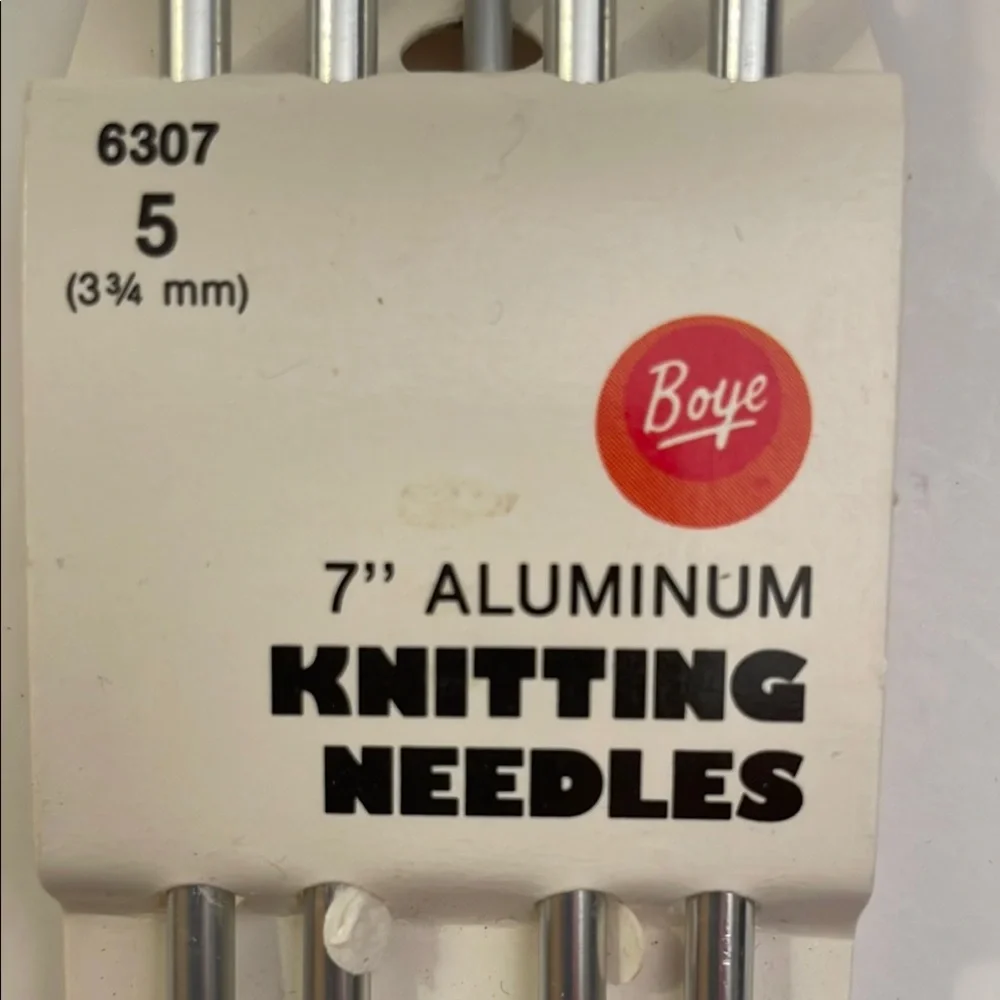 Boye 7" Aluminum Knitting Needles Size 5 - Picture 2 of 4